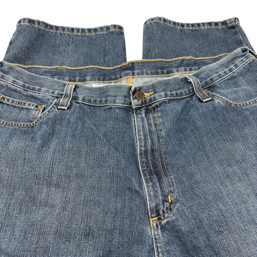 Carhartt Men's 42x32 Blue Medium Wash Cotton Blend Jeans - Picture 2 of 6